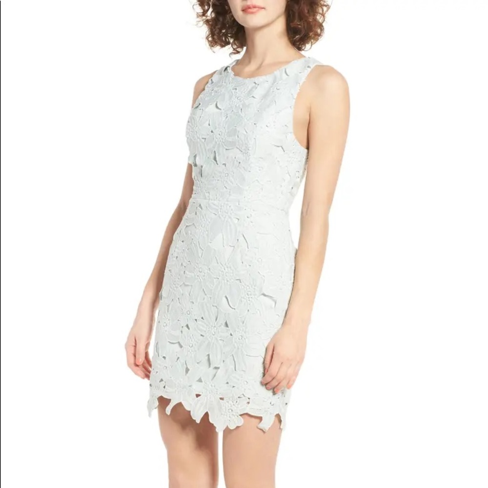 White ASTR Flower Dress - Picture 5 of 5